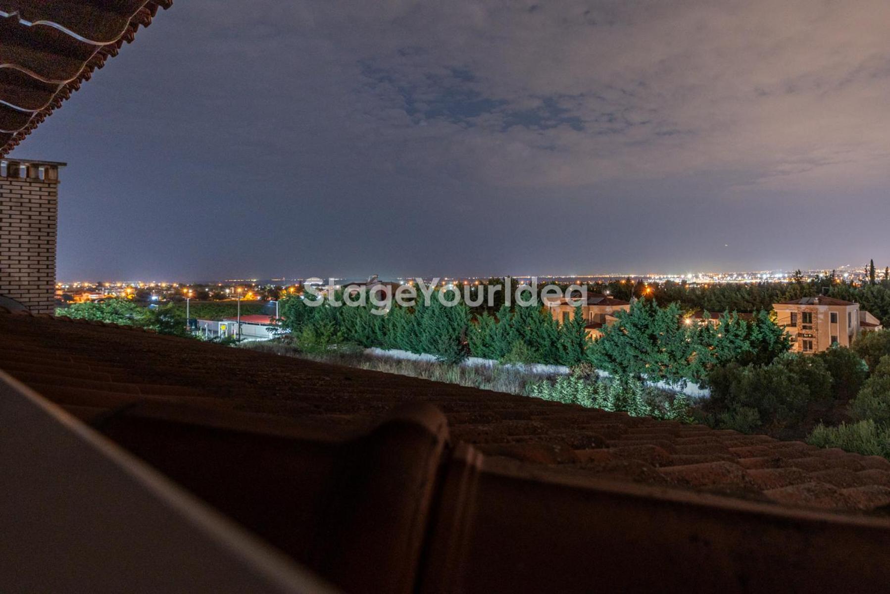 Luxury Appartment, Only 7 Minutes From Thessaloniki Airport And 15 Minutes From City Center ,For 8-23 People Also For Gatherings And Parties Neon Rysion Exterior photo